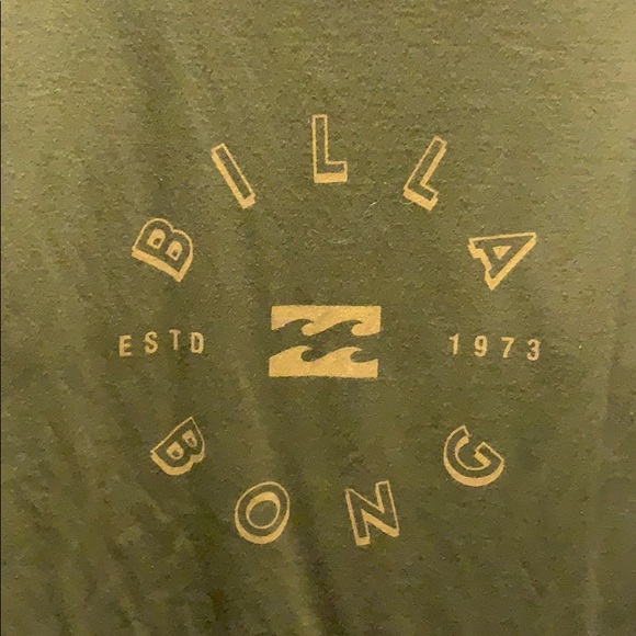 Billabong TShirt - Picture 2 of 3